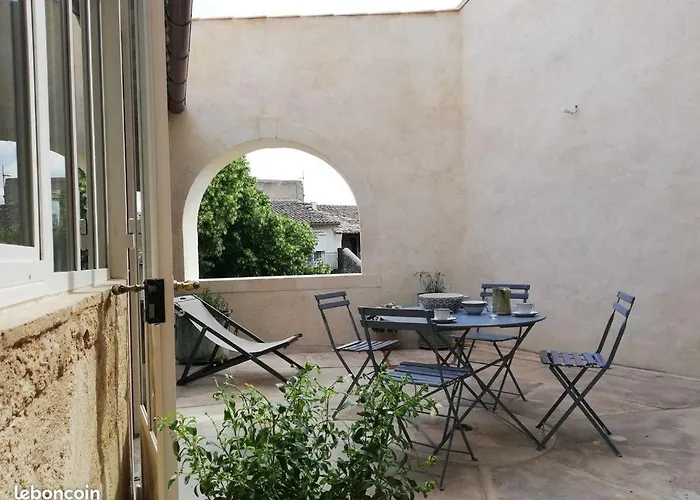 Appartamento De Charme Entre Camargue Et Cévennes *